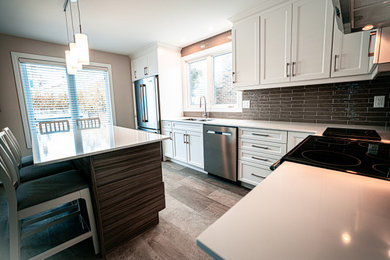 Kitchen photo in Ottawa