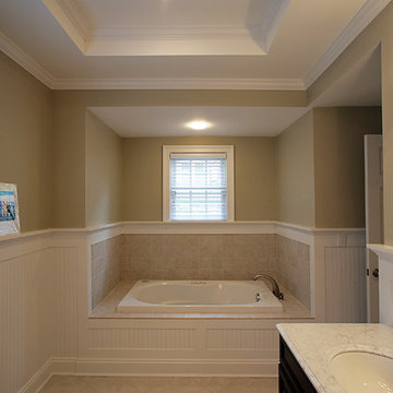 Master bathroom hot tub