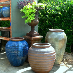 Pottery - Outdoor Pots And Planters