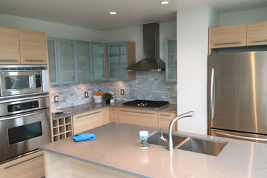 Example of a trendy kitchen design in Vancouver