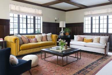 Design ideas for a transitional living room in Boston.