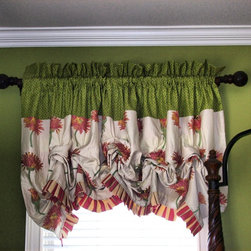 Girl's Room - Valances