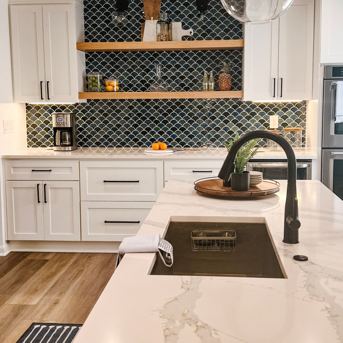 Design and styling by Natassja Conway, Owner & Lead Designer for Natassja Designs.