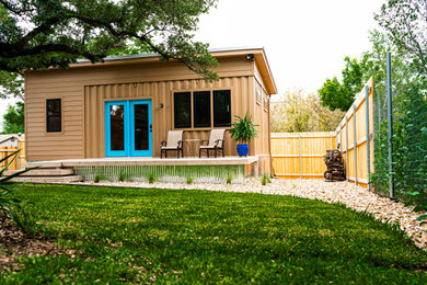 Inspiration for a shed remodel in Austin