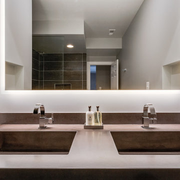 New Windsor Bathroom