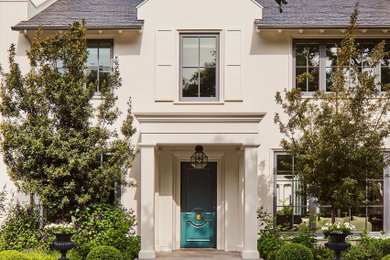 Example of a classic home design design in San Francisco