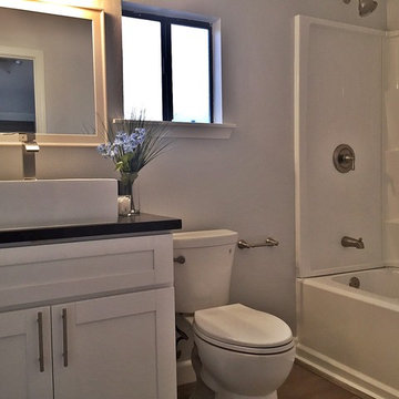 Modern, Bright Bathroom