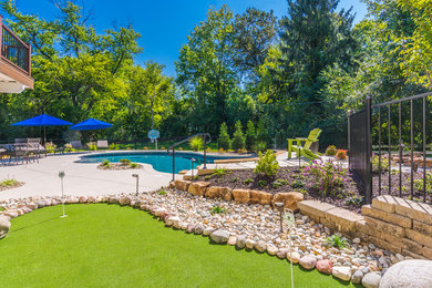 Inspiration for a landscaping in St Louis.