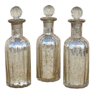 https://st.hzcdn.com/fimgs/45b1ff1c01bbb3b7_2725-w320-h320-b1-p10--contemporary-decorative-jars-and-urns.jpg