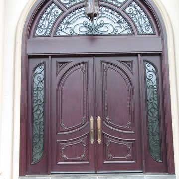 Carved Mahogny With wrought Iron