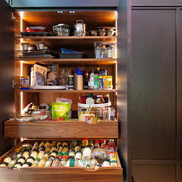 Lux Kitchen Transformation in Pepper Pike