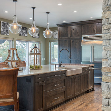 Lake Viking Rustic Kitchen