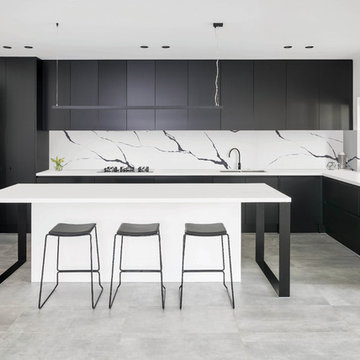 Modern Kitchen