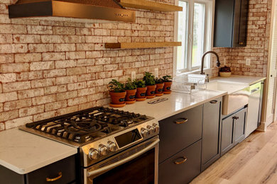 Example of a farmhouse kitchen design in Baltimore