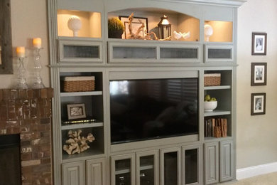 Beach style family room photo in San Diego