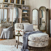 LMH Closet