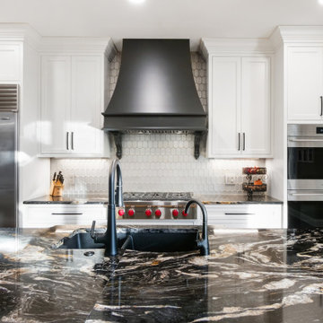 Modern Brecksville Kitchen Remodel