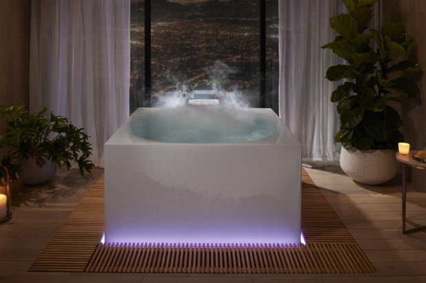 Kohler’s Stillness Infinity Experience freestanding bathtub