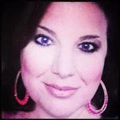 Kristie Lee's photo