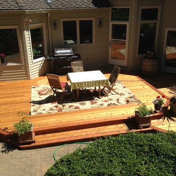 Tight Knot Cedar Deck