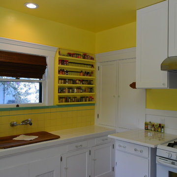 Antique Kitchen of Timeless Appeal
