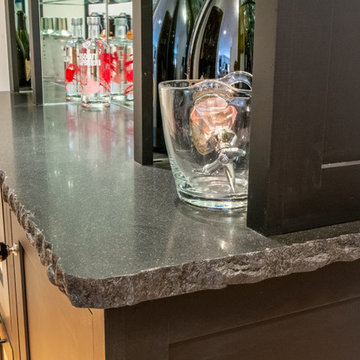 Absolute Black honed bar with chiselled edge