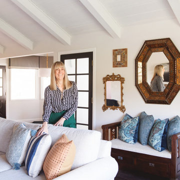 Eclectic Transitional Family Room