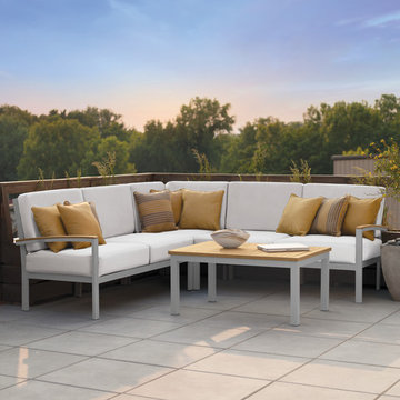 Travira 4-Piece Loveseat & Coffee Table Chat Set