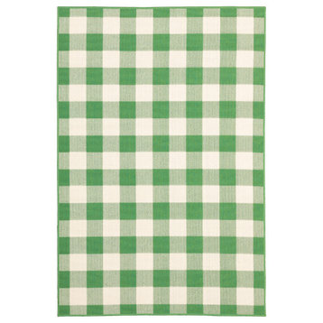 Madelina Gingham Check Indoor/Outdoor Area Rug, Green, 6'7"x9'6"