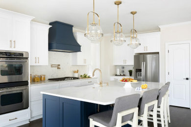 Inspiration for a modern kitchen remodel in Atlanta