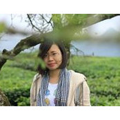 Uyen Luong's photo