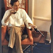 Frank Longhitano's photo