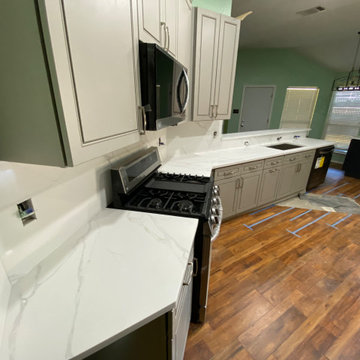 Modern white quartz kitchen countertops