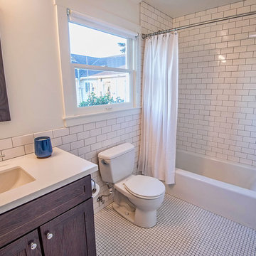 Manzanita - 2 updated craftsman homes