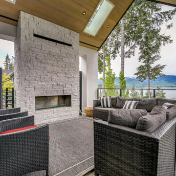 Cowichan Lakehouse