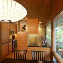 Kitchen & Dining