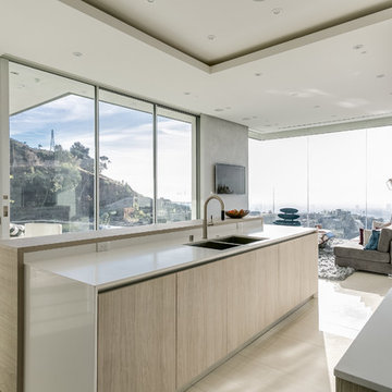 Modern House with breathtaking view. Hollywood Hills.
