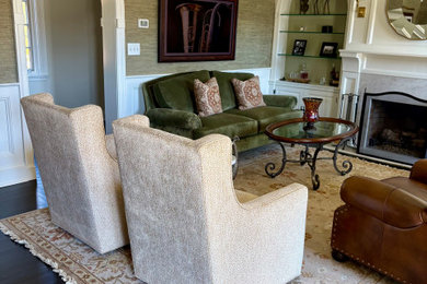 Inspiration for a timeless living room remodel in Other