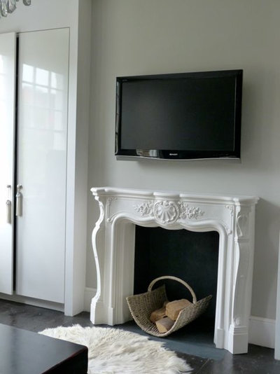 Contemporary  by Honeybee Interiors and Joinery