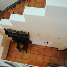 Stairwell railing