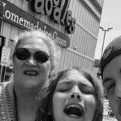 Julie Turtle's photo