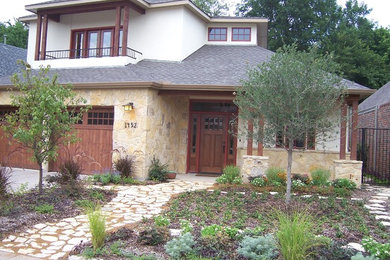 Inspiration for a contemporary exterior home remodel in Dallas