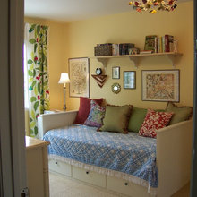 office/guest bedroom combo