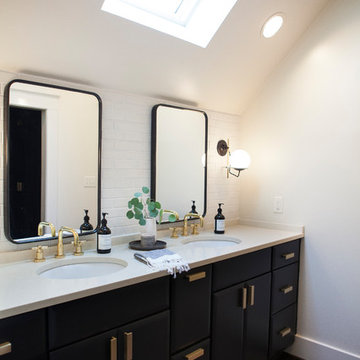 English Village Master Bath