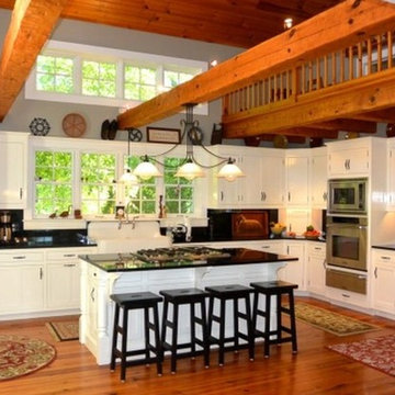Traditional Farm House on Hollow Road