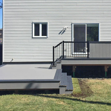 Trex Select Pebble Grey and Winchester Grey Deck with Black Aluminium Railings