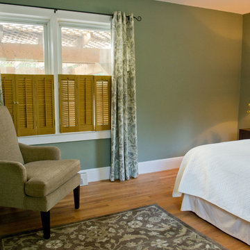 Bungalow Staging in Asheville