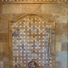 Curved bathroom