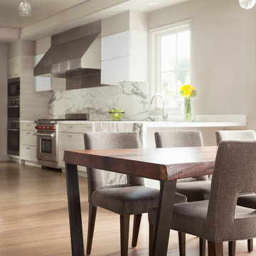 Contemporary Kitchen