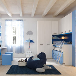 Cascade | lower bunk in - Bunk Beds